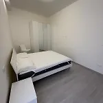 Rb - Center - Apartment *
